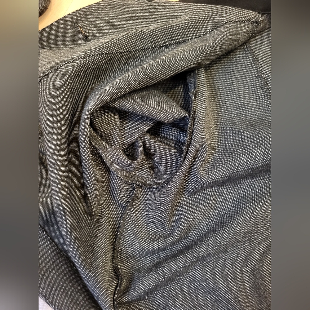 EUC Camela Mè Gray and Black Jacket - Picture 15 of 16